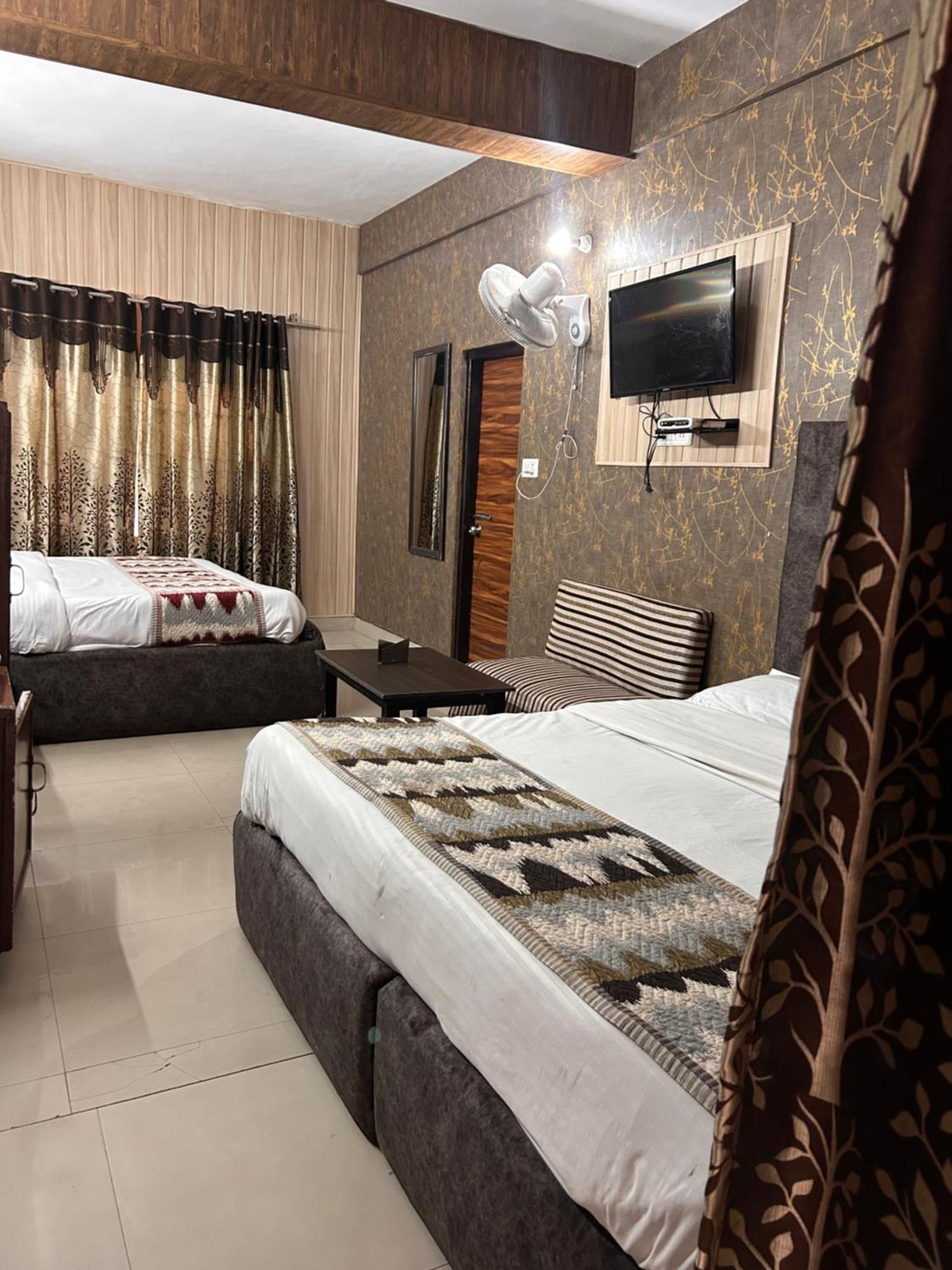 Hotel The Mussoorie International Eksteriør bilde
